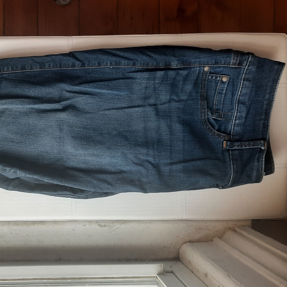 Torrid size 20 crop jegging